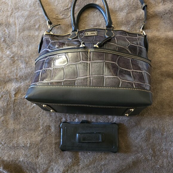 Dooney & Bourke Dillen Croco Embossed Double Pocket Satchel Brown Leather Bag - Picture 15 of 16